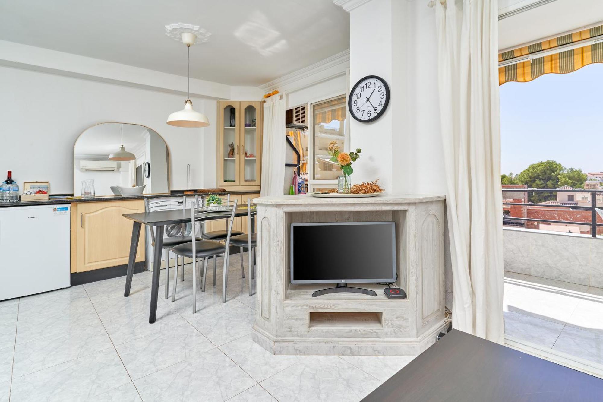 Hawaii 1st Floor Burriana, Appartement Nerja