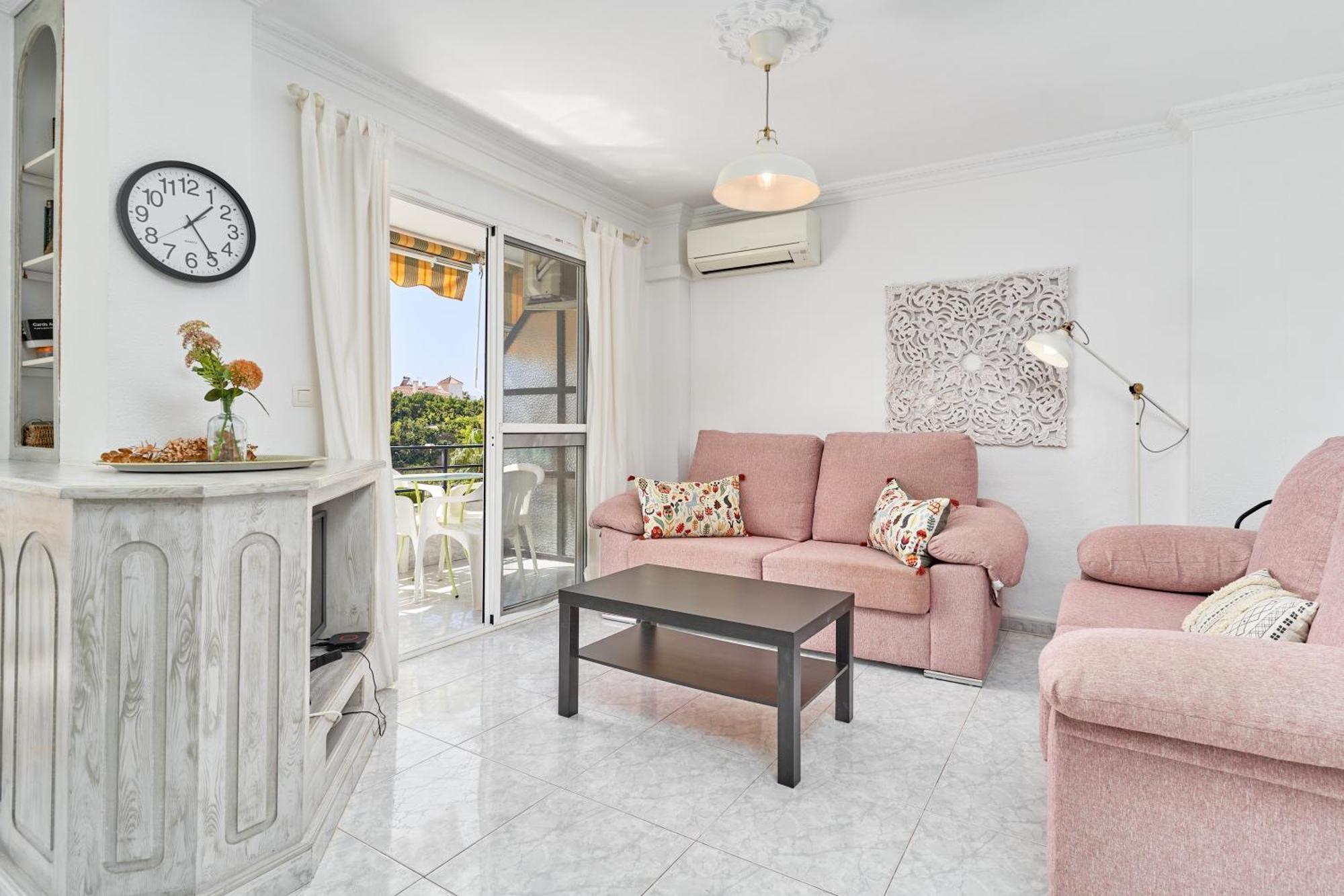 Hawaii 1st Floor Burriana, Appartement Nerja